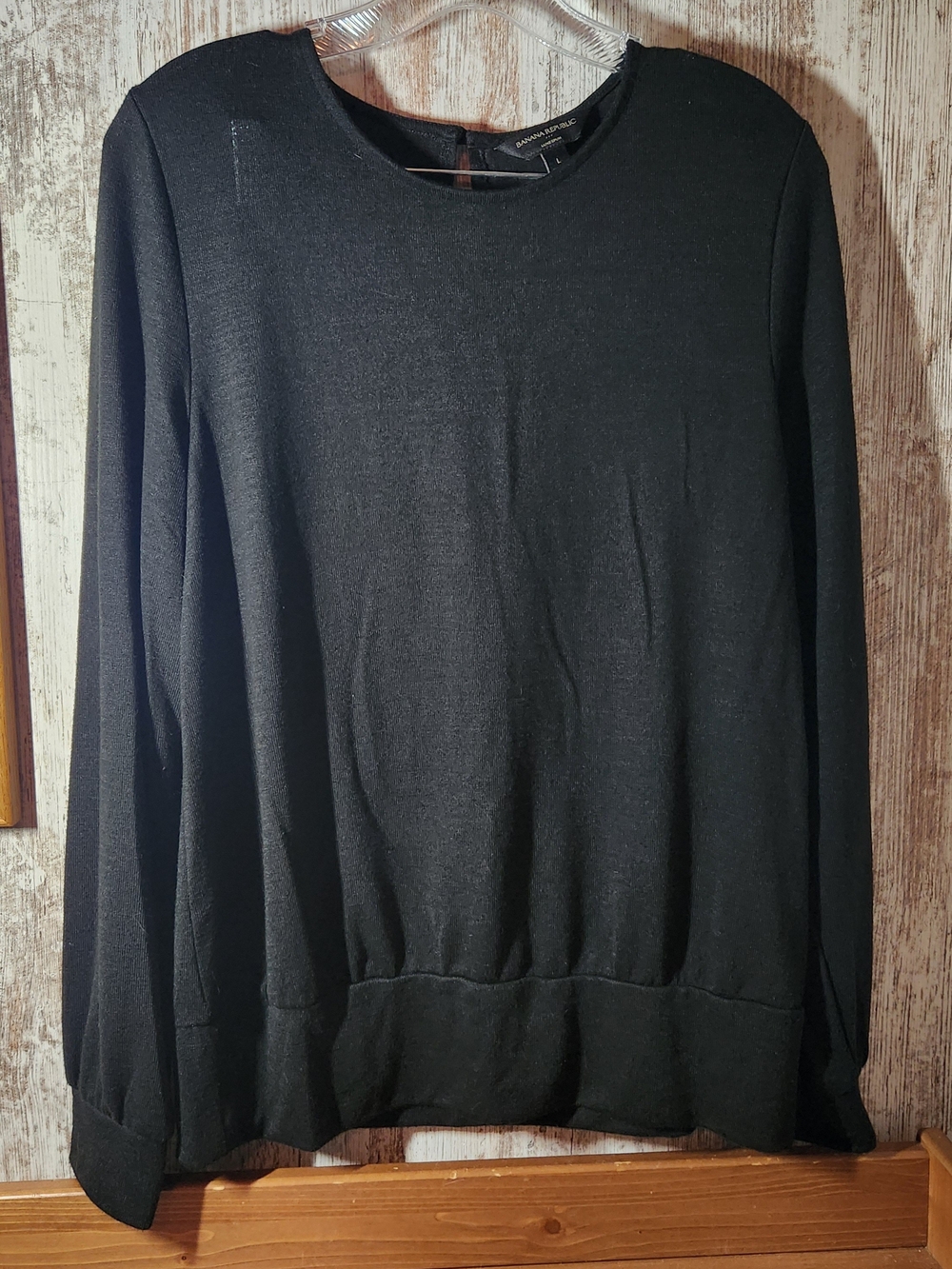 Banana Republic Black Long Sleeve Knit Blouse Banded Hem Size Large Soft